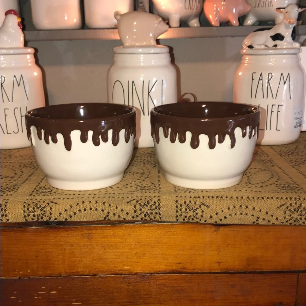 Rae Dunn ICE CREAM & SUNDAE Ice Cream Set of 2 Bowls
